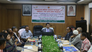 শ্রমিক কল্যাণ তহবিলে ৮ কোটি টাকা দিল ৩ কোম্পা‌নি