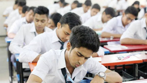 বৃহস্পতিবারের এইচএসসি পরীক্ষা স্থগিত