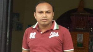 এলাকার লোকজন জানত ‘ঢাকার বড় ব্যবসায়ী’ সোহেল