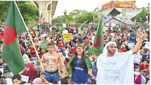 কোটা আন্দোলনকারীদের ‘হাইকোর্ট দেখানো’ হচ্ছে কেন?