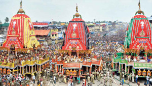 ঐতিহ্যবাহী রথযাত্রা শুরু