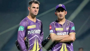 কোচিং প্যানেলে ডেসকটেকে চান গম্ভীর 