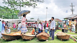 ২০০ বছরের পুরোনো হাট