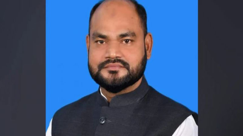 লালমনিরহাটে আ’লীগ নেতা বহিষ্কার লালমনিরহাটে আ’লীগ নেতা বহিষ্কার