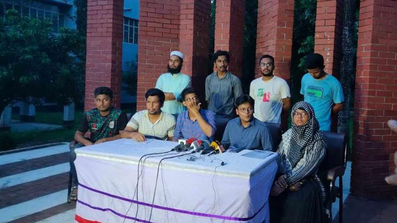 বাকৃবিতে আন্দোলন প্রত্যাহার, দ্রুত হল খোলার দাবি বাকৃবিতে আন্দোলন প্রত্যাহার, দ্রুত হল খোলার দাবি