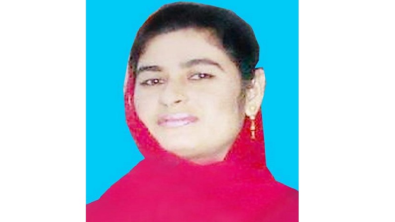 গ্রিল কেটে ঘরে ঢুকে প্রবাসীর স্ত্রীকে ছুরিকাঘাতে হত্যা, মেয়ে আহত গ্রিল কেটে ঘরে ঢুকে প্রবাসীর স্ত্রীকে ছুরিকাঘাতে হত্যা, মেয়ে আহত