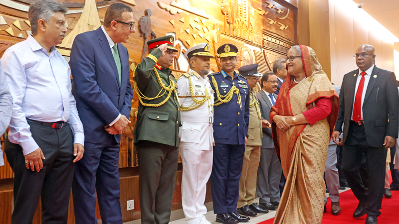 চার দিনের সফরে চীনের পথে প্রধানমন্ত্রী চার দিনের সফরে চীনের পথে প্রধানমন্ত্রী