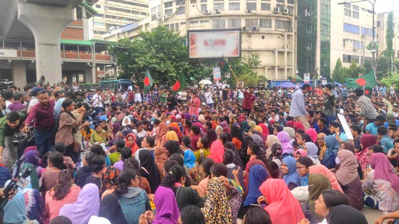 রাষ্ট্রপতি বরাবর স্মারকলিপি দেবে কোটা আন্দোলনকারীরা রাষ্ট্রপতি বরাবর স্মারকলিপি দেবে কোটা আন্দোলনকারীরা