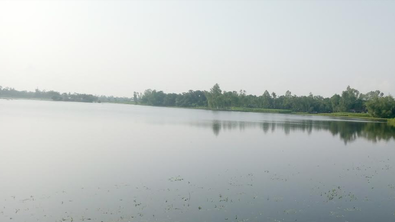 সুন্দরগঞ্জে নামেনি পানি, কমেনি দুর্ভোগ সুন্দরগঞ্জে নামেনি পানি, কমেনি দুর্ভোগ