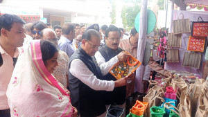 বৈচিত্র্যময় পণ্য তৈরির মাধ্যমে ঘুরে দাঁড়াবে পাট শিল্প: নানক