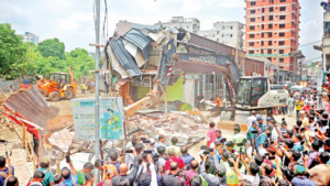 গুঁড়িয়ে দেওয়া হলো সাদিক এগ্রোর পুরো খামার