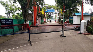 আখাউড়া স্থলবন্দরে ৪ দিন আমদানি-রপ্তানি বন্ধ