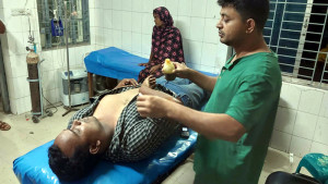 বকশীগঞ্জে সমকাল সাংবাদিকের ওপর হামলা
