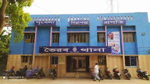 নবজাতককে পাশে নিয়ে ঘুমাছিলেন মা, জেগে দেখেন সন্তান নেই, মরদেহ মিলল ঝোপে