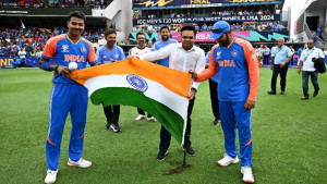 রোহিতদের মোটা অঙ্কের অর্থ পুরস্কার দিচ্ছে বিসিসিআই  