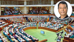 তৈরি পোশাক খাতে প্রায় ২৮ লাখ নারী শ্রমিক কাজ করছেন