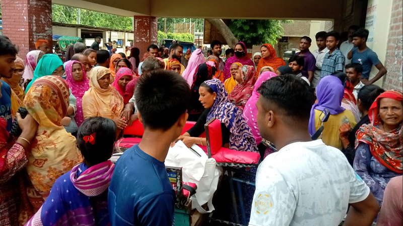 জয়পুরহাট ট্রাকের চাপায় প্রাণ গেল ২ বান্ধবীর জয়পুরহাট ট্রাকের চাপায় প্রাণ গেল ২ বান্ধবীর
