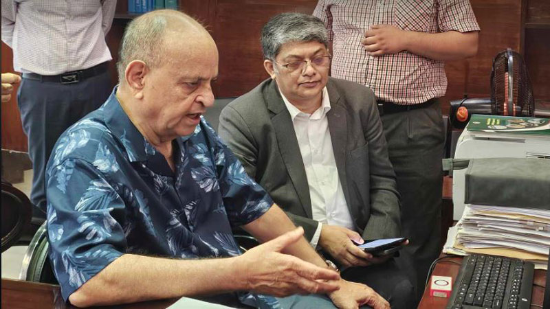 হাসপাতালে পর্যাপ্ত এন্টিভেনম আছে: স্বাস্থ্যমন্ত্রী হাসপাতালে পর্যাপ্ত এন্টিভেনম আছে: স্বাস্থ্যমন্ত্রী