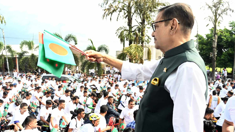 ভারতের সঙ্গে বন্ধুত্বকে সেবাদাস দেখানোর চক্রান্ত চলছে: ওবায়দুল কাদের ভারতের সঙ্গে বন্ধুত্বকে সেবাদাস দেখানোর চক্রান্ত চলছে: ওবায়দুল কাদের