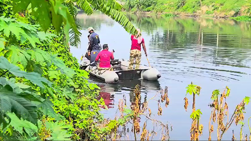 এমপি আজীম হত্যা: বাগজোলা খালে মিলল হাড়গোড় এমপি আজীম হত্যা: বাগজোলা খালে মিলল হাড়গোড়