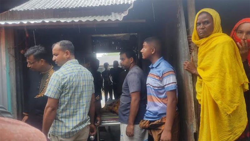 অবসরপ্রাপ্ত পুলিশ সদস্যের ঝুলন্ত মরদেহ উদ্ধার অবসরপ্রাপ্ত পুলিশ সদস্যের ঝুলন্ত মরদেহ উদ্ধার