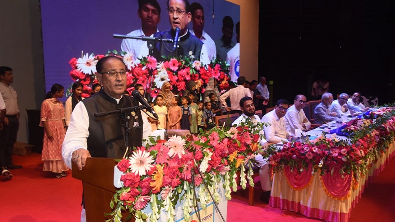 চোরাই গরু প্রবেশের বিরুদ্ধে কঠোর অবস্থানে সরকার: প্রাণিসম্পদ মন্ত্রী চোরাই গরু প্রবেশের বিরুদ্ধে কঠোর অবস্থানে সরকার: প্রাণিসম্পদ মন্ত্রী