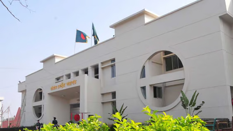 চট্টগ্রাম কারাগারে গলায় ফাঁস দিয়ে কয়েদির আত্মহত্যা চট্টগ্রাম কারাগারে গলায় ফাঁস দিয়ে কয়েদির আত্মহত্যা