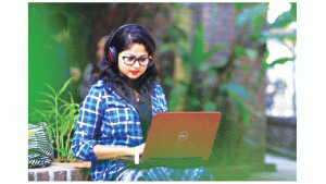 সবার আগে নিজেকে ভালোবাসুন