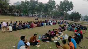 এবার শজিমেক হাসপাতাল মসজিদে ইফতার স্থগিত, ক্ষুব্ধ শিক্ষার্থীরা