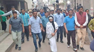 গার্ডেনরিচে ভেঙে পড়ল নির্মাণাধীন বহুতল ভবন, নিহত ৯