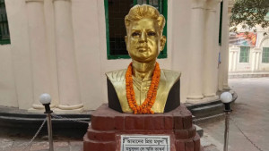 শহীদ বুদ্ধিজীবীর স্বীকৃতি পেলেন ‘মধুদা’