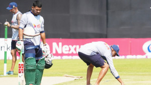 শেষ ম্যাচেও টস জিতলেন শান্ত, বোলিংয়ে বাংলাদেশ 