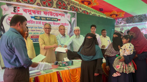 বসুন্ধরা ফাউন্ডেশনের ৭১তম সুদমুক্ত ঋণ বিতরণ