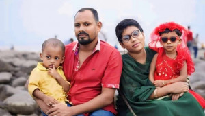 ভৈরবে ট্রলারডুবিতে স্ত্রী ও দুই সন্তান নিয়ে নিখোঁজ পুলিশ সদস্য