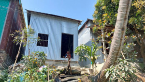 দোররা মারার প্রতিবাদ করায় এক যুগ ধরে একঘরে ৪ পরিবার