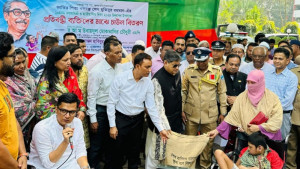 ইফতার পার্টি না করে দরিদ্রের মাঝে ঈদসামগ্রী বিতরণের আহ্বান গণপূর্ত মন্ত্রীর