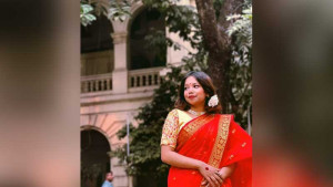 ফেসবুকে পোস্ট দিয়ে জবি ছাত্রীর আত্মহত্যা