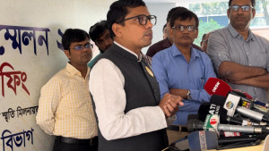 গুজব প্রতিরোধে ডিসিদের চার পরামর্শ প্রতিমন্ত্রী পলকের 