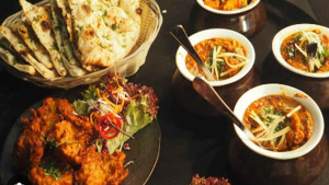 রাতের খাবার তাড়াতাড়ি খাবেন যেসব কারণে 