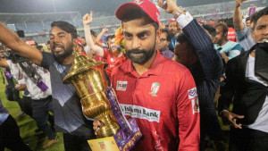 পুরস্কারের ২৮ লাখ টাকার ১৫ লাখই তামিমের
