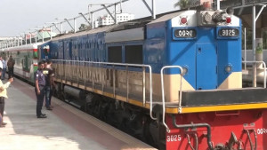 গাইবান্ধায় চালু হলো বুড়িমারী এক্সপ্রেস