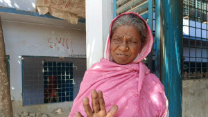 ‘এমন হবে জানলে ভোটই দিতে আসতাম না’
