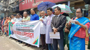 এবার অরণ্য চিরানের পক্ষে দাঁড়ালেন আদিবাসী নেতারা