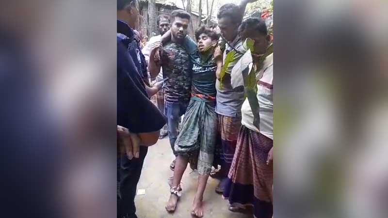 বাজার থেকে বাড়ি ফেরার পথে কলেজ শিক্ষার্থীকে রড দিয়ে পিটিয়ে আহত বাজার থেকে বাড়ি ফেরার পথে কলেজ শিক্ষার্থীকে রড দিয়ে পিটিয়ে আহত