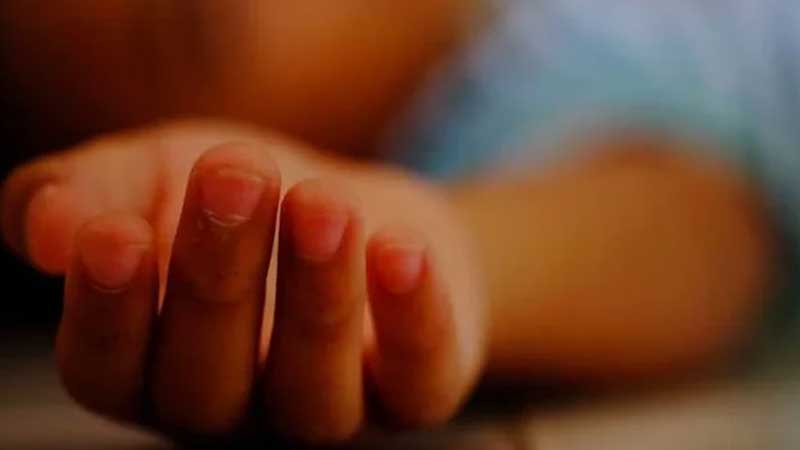 পান্থপথে হাসপাতালের ছাদ থেকে পড়ে শিশুর মৃত্যু পান্থপথে হাসপাতালের ছাদ থেকে পড়ে শিশুর মৃত্যু