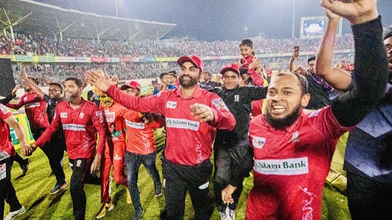 জাতীয় দলে ফিরতে অনেক কিছু ঠিক থাকতে হবে: তামিম জাতীয় দলে ফিরতে অনেক কিছু ঠিক থাকতে হবে: তামিম