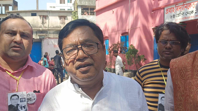 কাউন্সিলররাই ভোটারদের বাড়ি থেকে কেন্দ্রে আনবে: মেয়র প্রার্থী টজু কাউন্সিলররাই ভোটারদের বাড়ি থেকে কেন্দ্রে আনবে: মেয়র প্রার্থী টজু