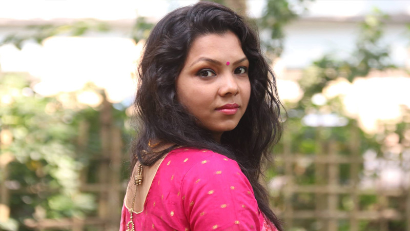 চার নারী চরিত্রে একক অভিনয়, শততম মঞ্চায়নে জ্যোতিকে সম্মাননা চার নারী চরিত্রে একক অভিনয়, শততম মঞ্চায়নে জ্যোতিকে সম্মাননা