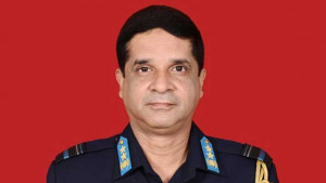 বিমানবাহিনীর প্রধান হলেন হাসান মাহমুদ খান