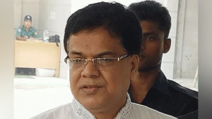 খালাস পেলেন ভূমির সাবেক কর্মকর্তা কুতুব